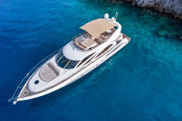 YT 1010