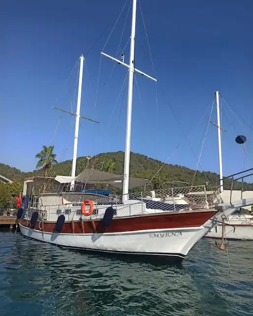 YT 1054