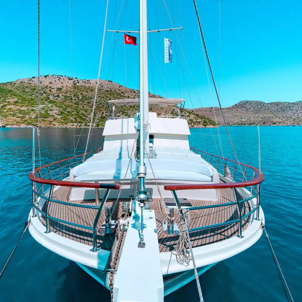 YT 1150 - Weekly Charter