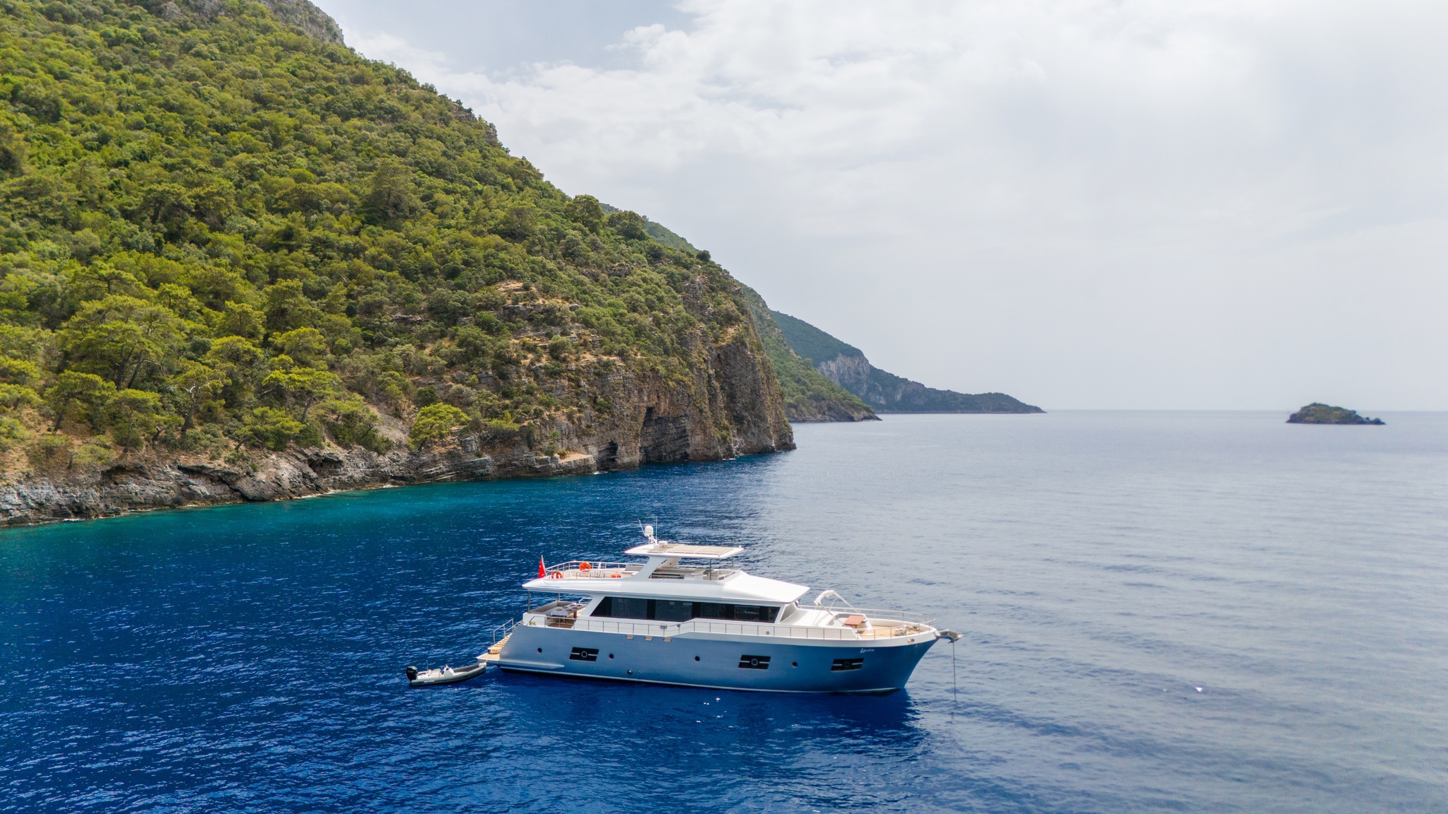 YT 1227 - Weekly Charter
