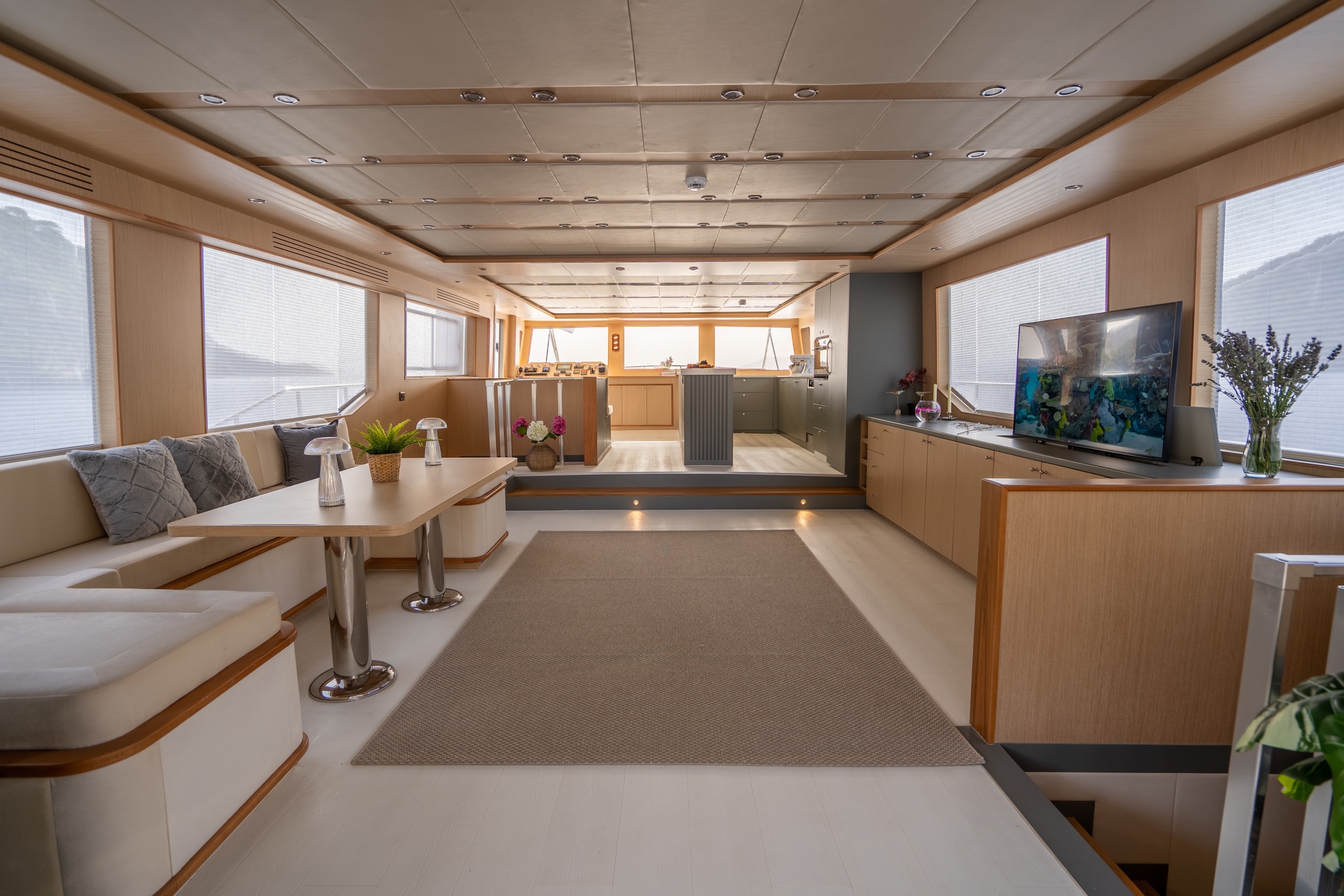 YT 1227 - Weekly Charter