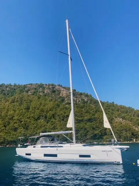YT 1071 - Weekly Charter